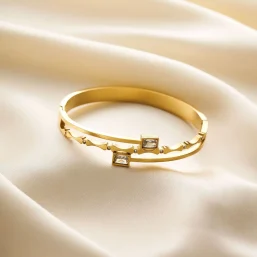 316L Stainless Steel Adjustable Minimal Bangle with Stone - Gold Tone